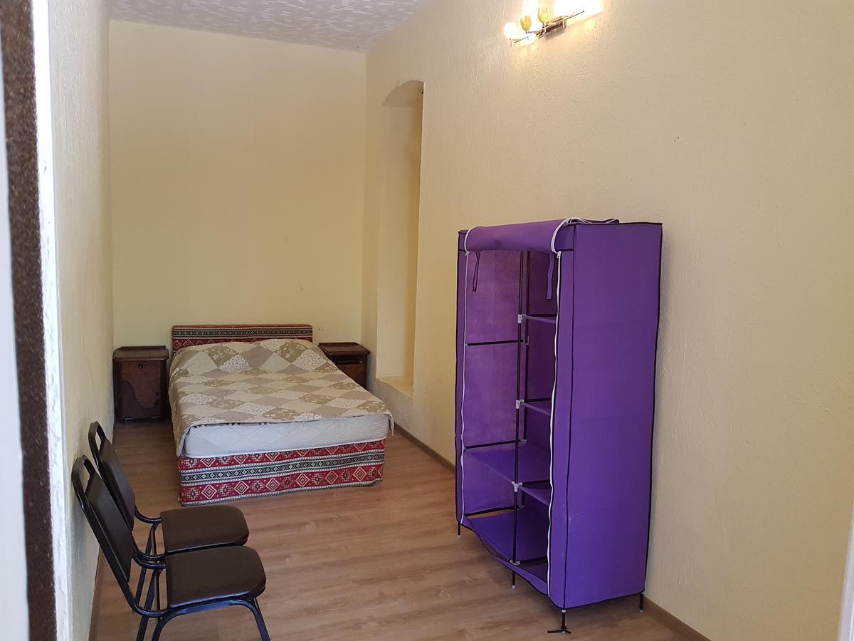 Tbilisi Yard Hostel Eksteriør billede
